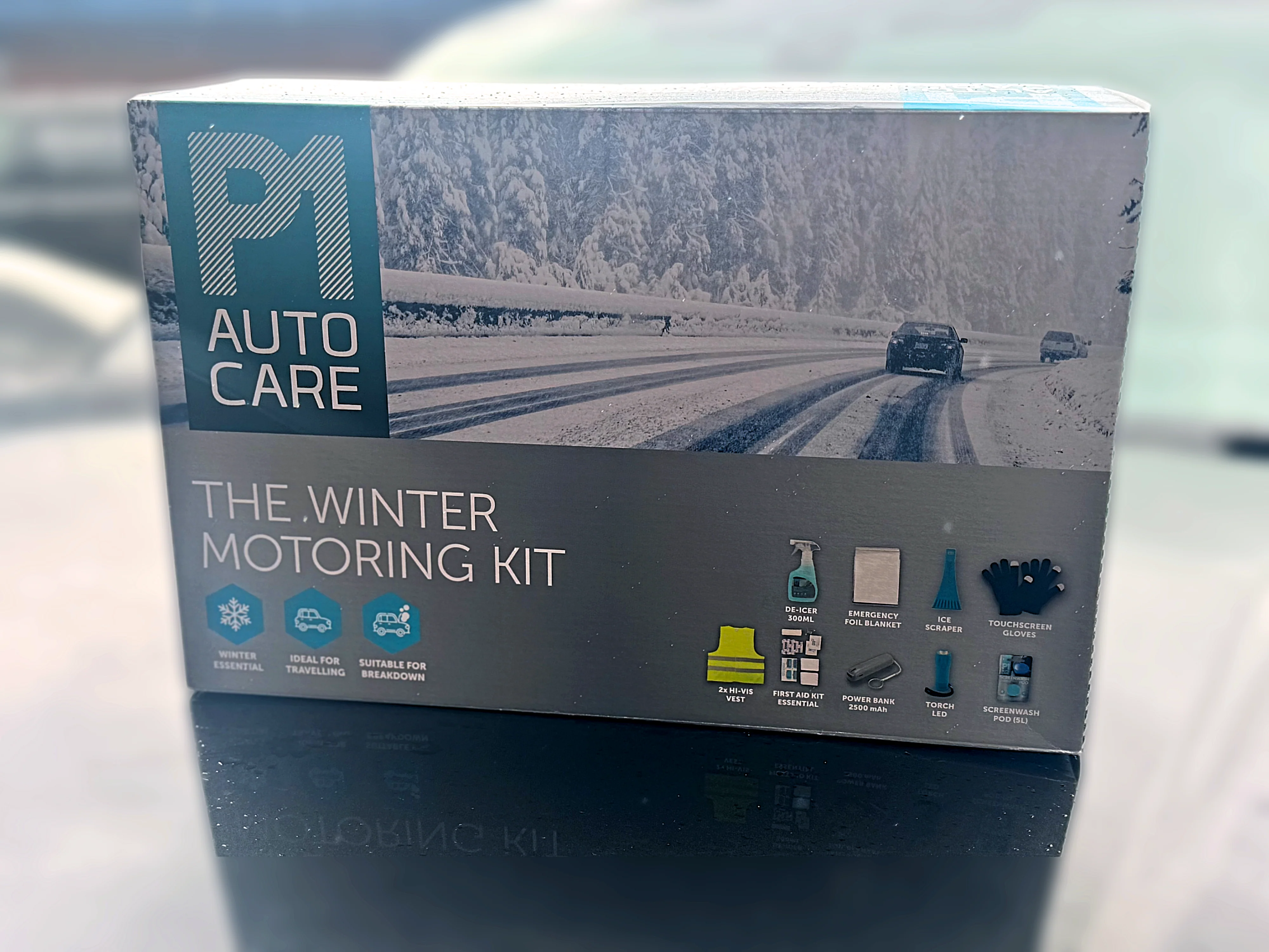 Essential Winter Motoring Kit - Image 3