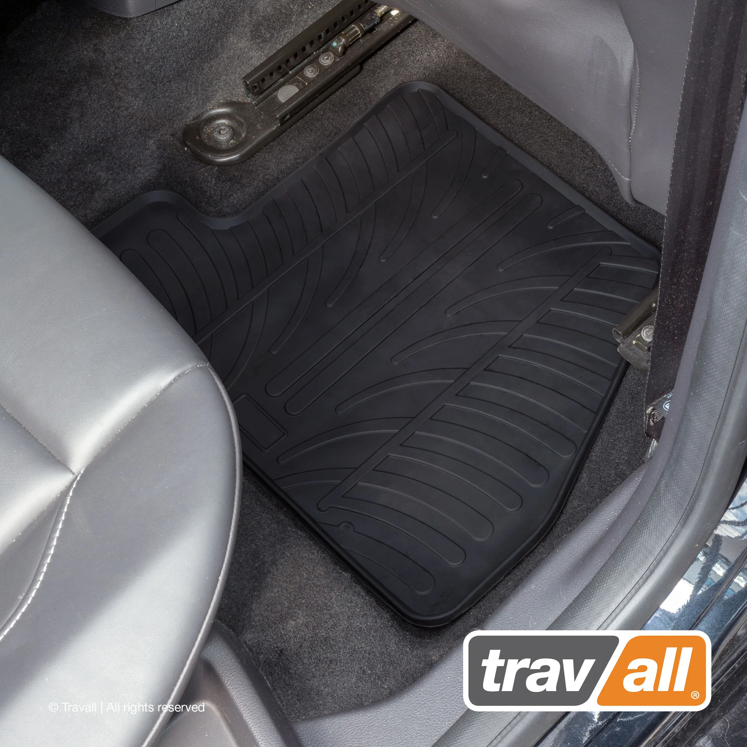 FORD FOCUS HATCHBACK/ESTATE 2010-2014 Rubber Car Mats Set (4 Mats) - Image 4