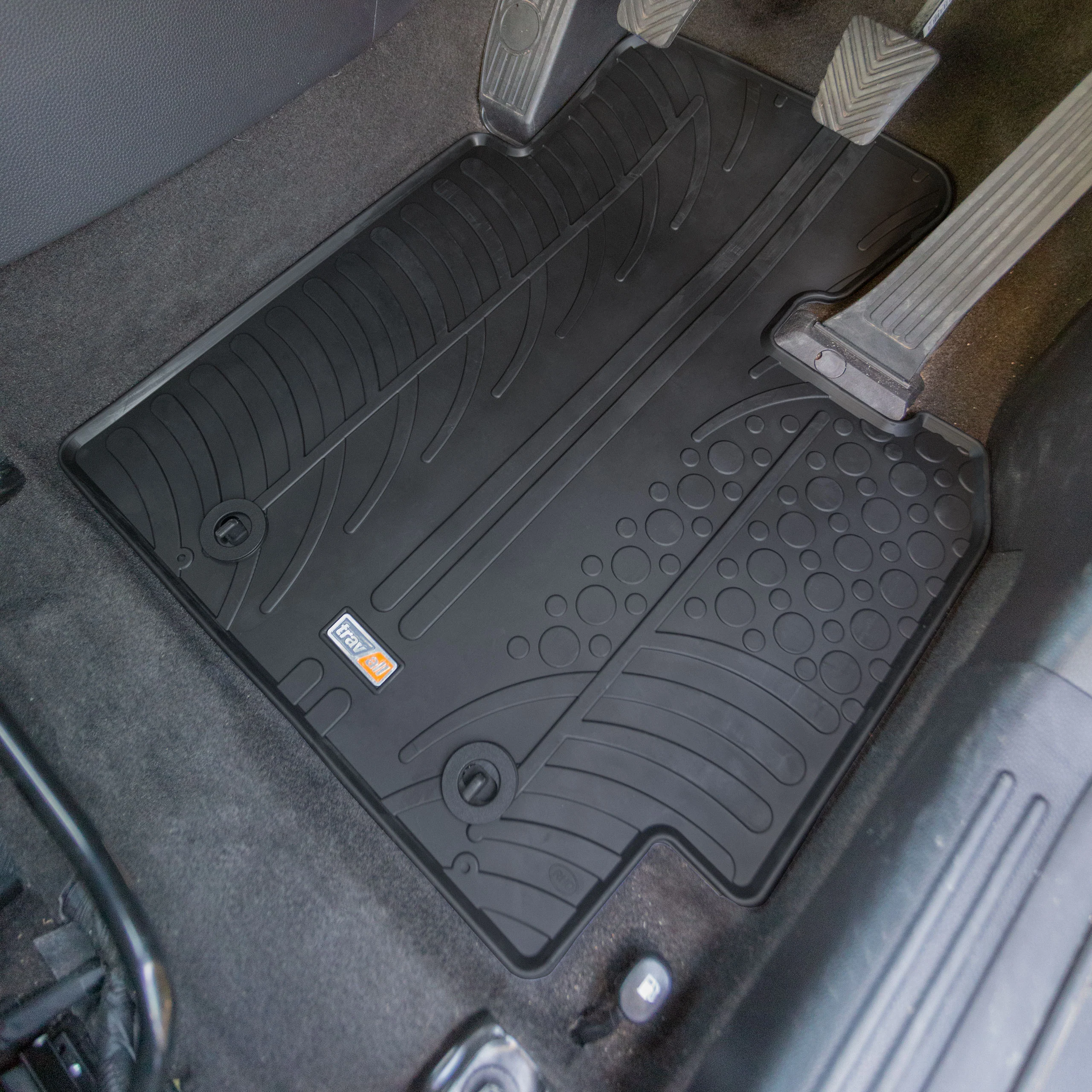 KIA SOUL 2013-2019 Rubber Car Mats Set (4 Mats) - Image 3